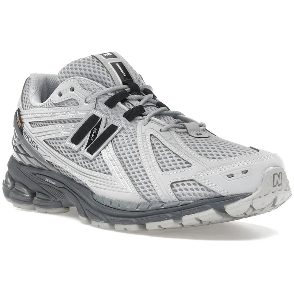 New Balance 1906R Cordura Grey Black